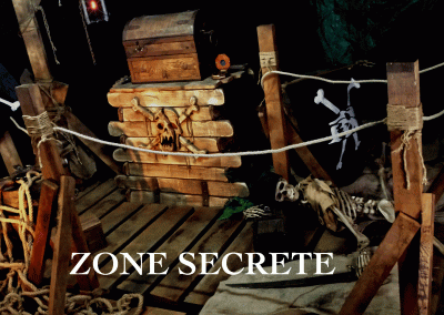 Zone secrète. Création d'un espace de jeu type escape game modulable sur le thème de la piraterie.